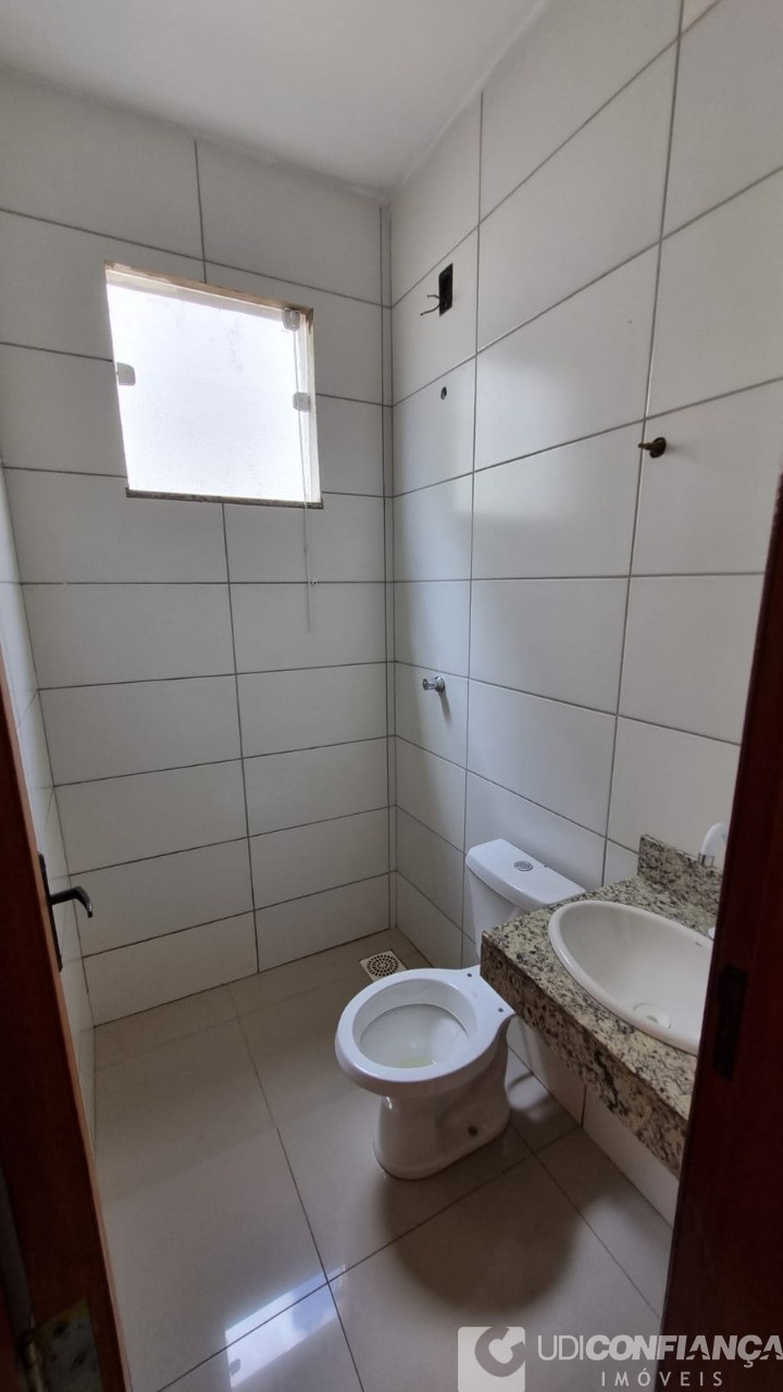 Casa à venda com 2 quartos, 45m² - Foto 14