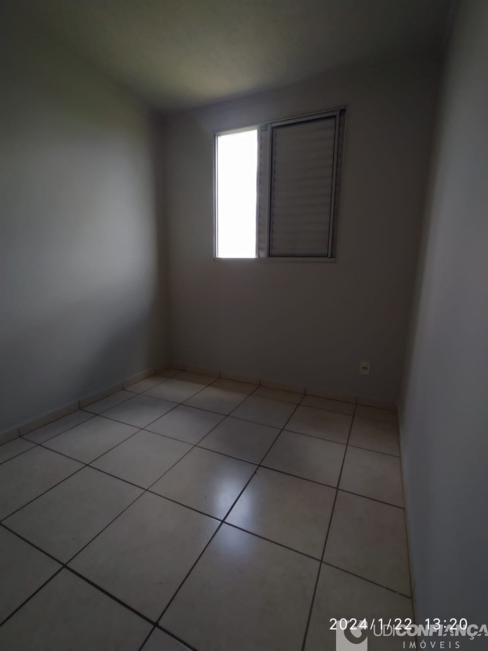 Apartamento à venda com 2 quartos, 44m² - Foto 3