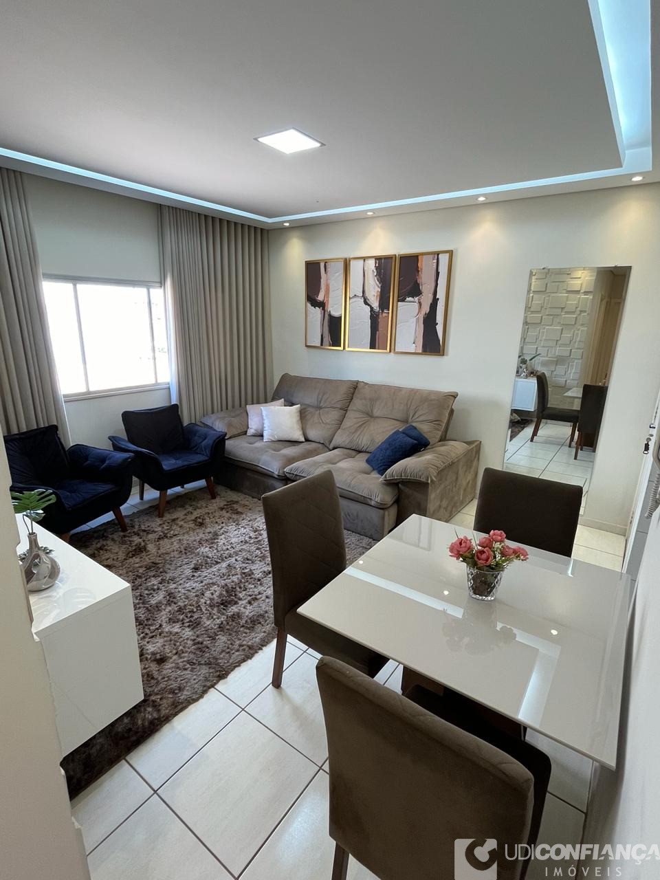 Apartamento à venda com 3 quartos, 61m² - Foto 4