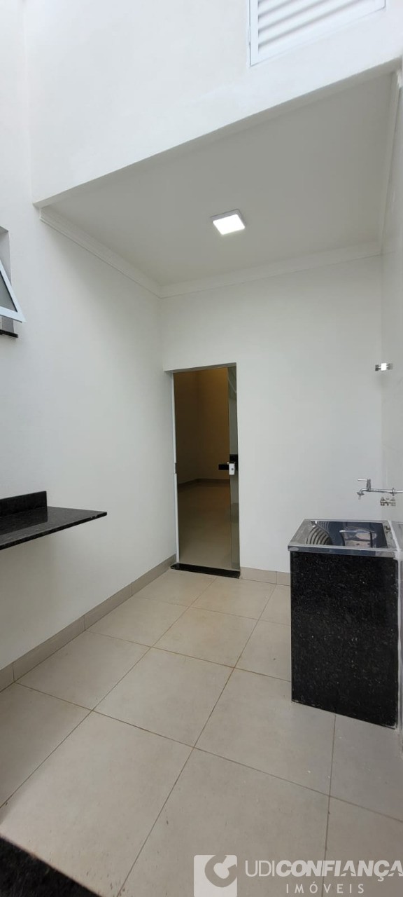 Casa à venda com 3 quartos, 85m² - Foto 19