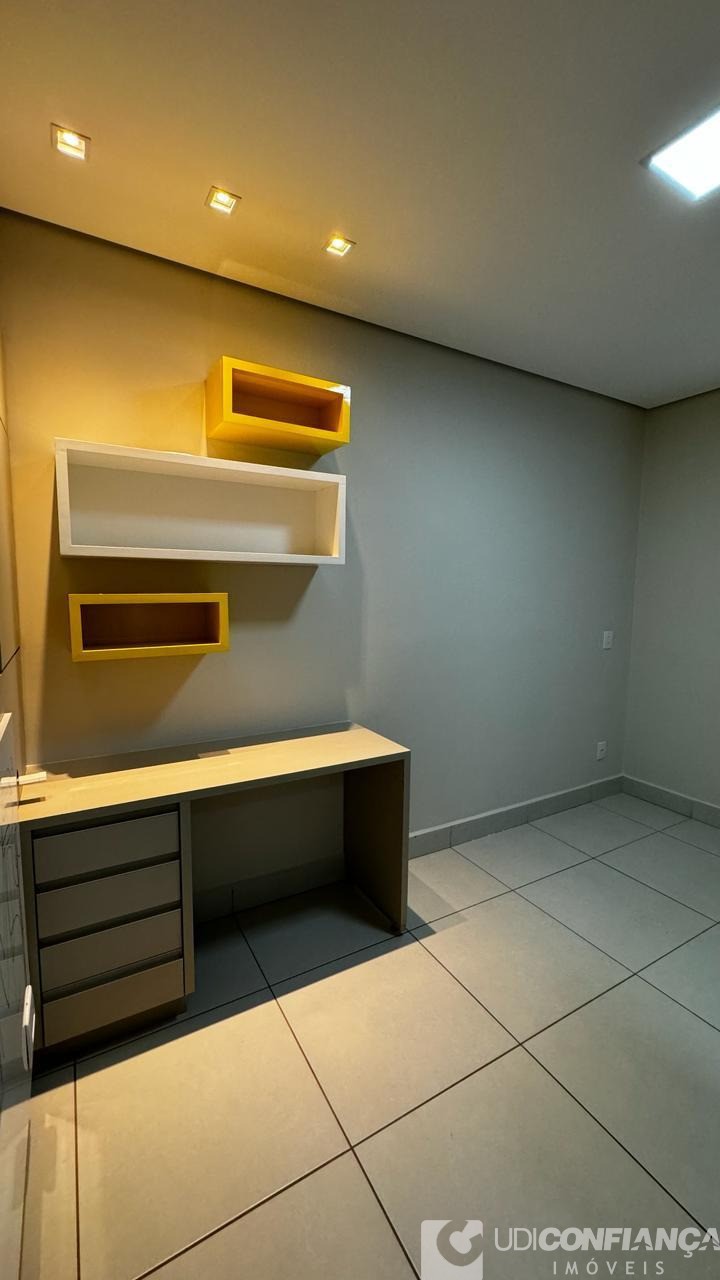 Apartamento à venda com 3 quartos, 93m² - Foto 11