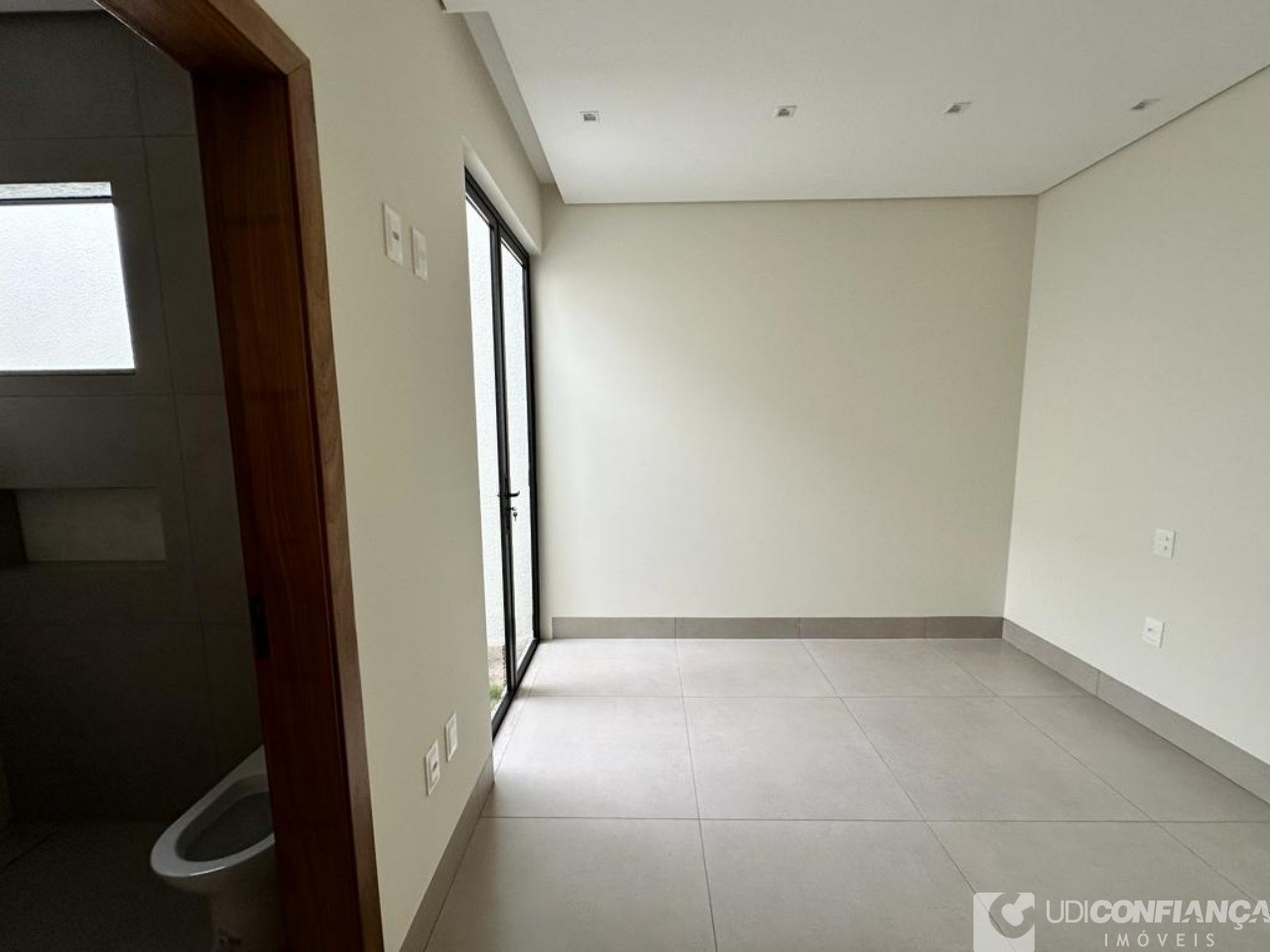 Casa à venda com 3 quartos, 179m² - Foto 20