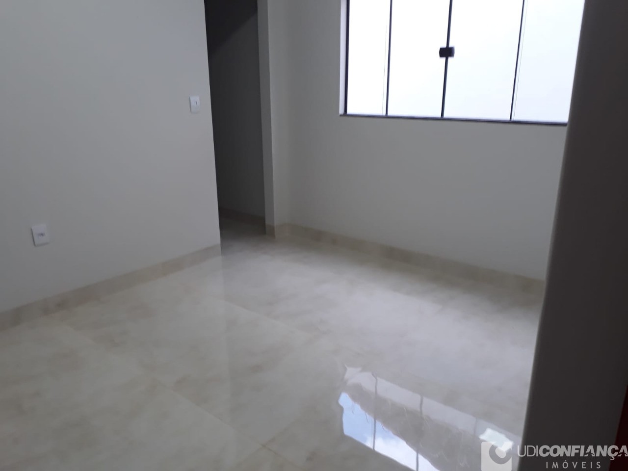 Casa à venda com 3 quartos, 150m² - Foto 11