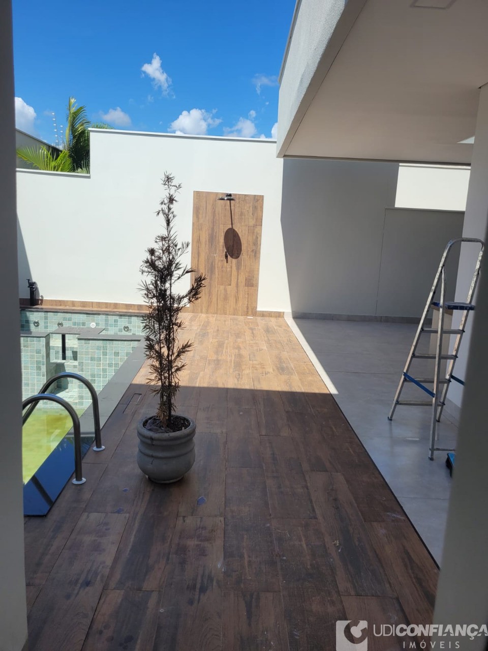 Casa à venda com 3 quartos, 210m² - Foto 15