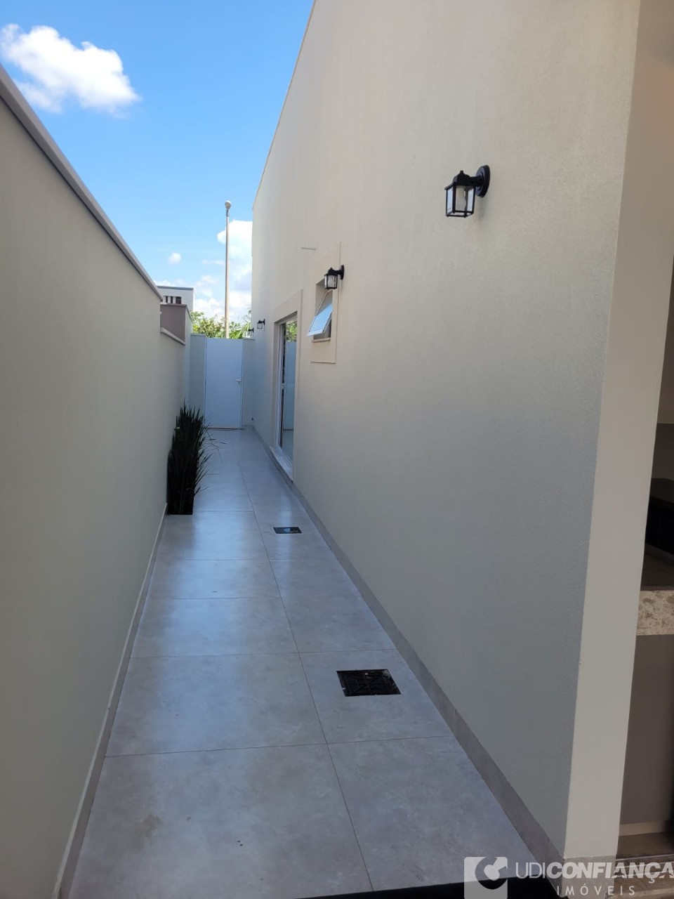 Casa à venda com 3 quartos, 210m² - Foto 13