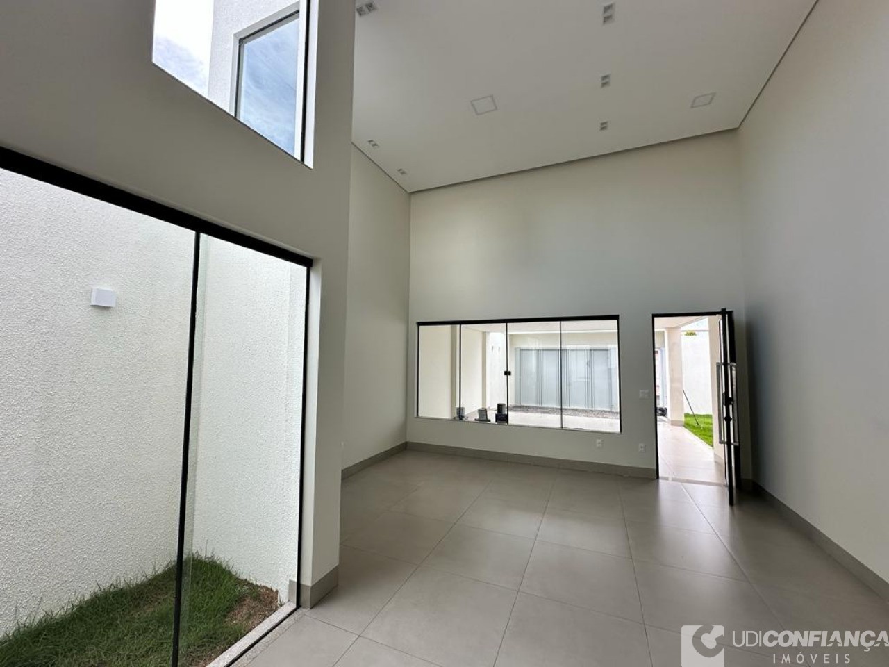 Casa à venda com 3 quartos, 179m² - Foto 25