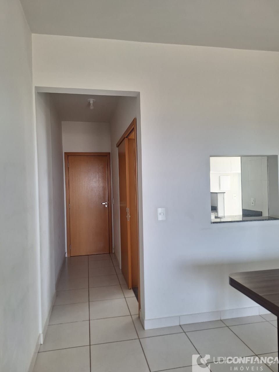 Apartamento à venda com 2 quartos, 70m² - Foto 4