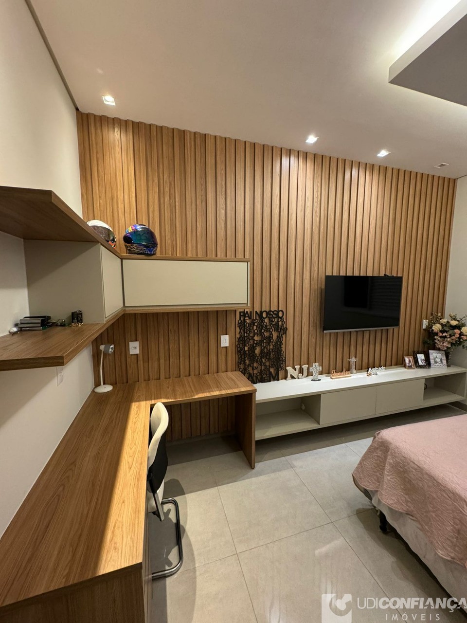 Casa à venda com 3 quartos, 260m² - Foto 16