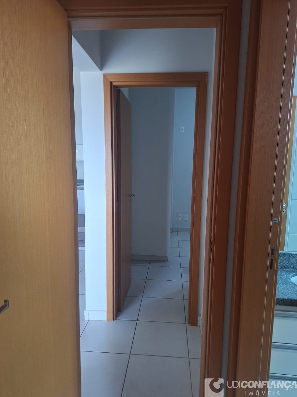 Apartamento à venda com 2 quartos, 70m² - Foto 15