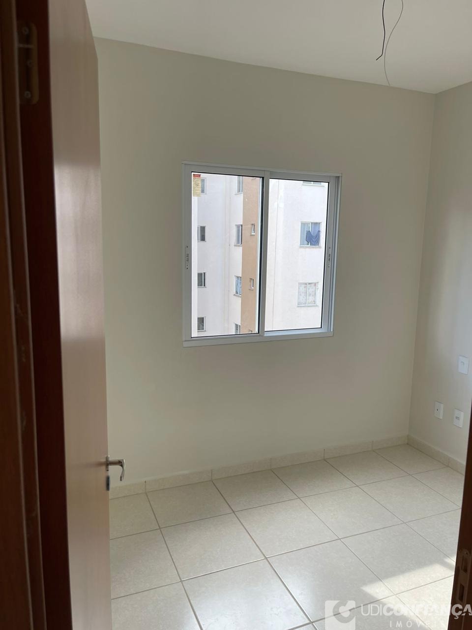 Apartamento à venda com 2 quartos, 45m² - Foto 3