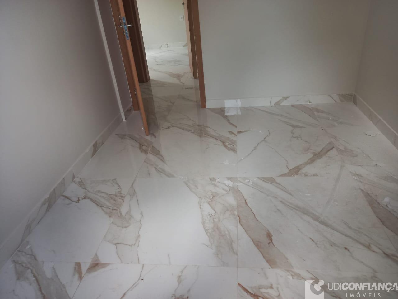 Apartamento à venda com 3 quartos, 72m² - Foto 8