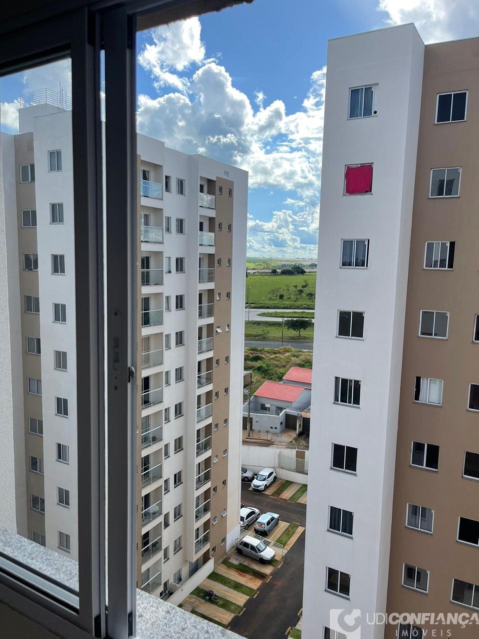 Apartamento à venda com 2 quartos, 45m² - Foto 1