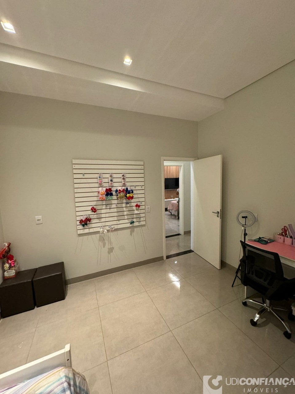 Casa à venda com 3 quartos, 260m² - Foto 25