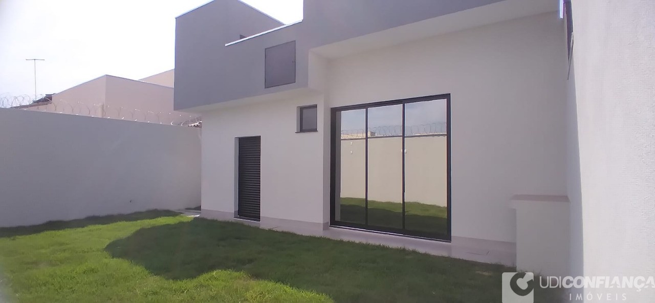 Casa à venda com 3 quartos, 130m² - Foto 5