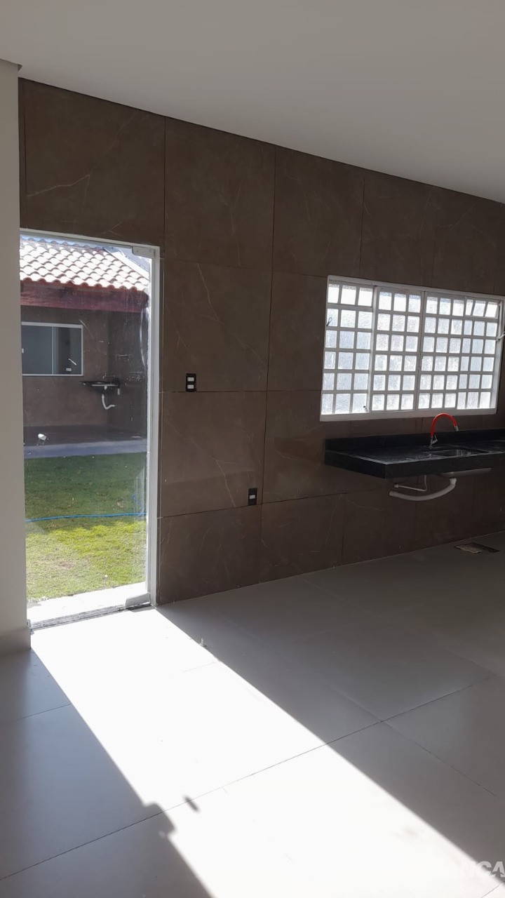 Casa à venda com 4 quartos, 250m² - Foto 10