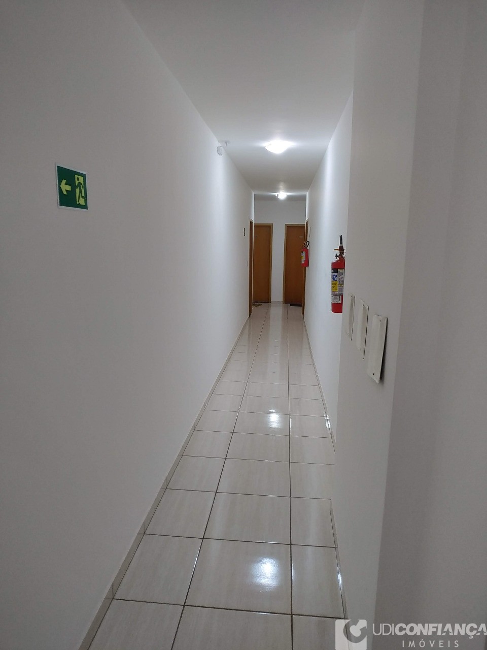 Apartamento à venda com 2 quartos, 51m² - Foto 18