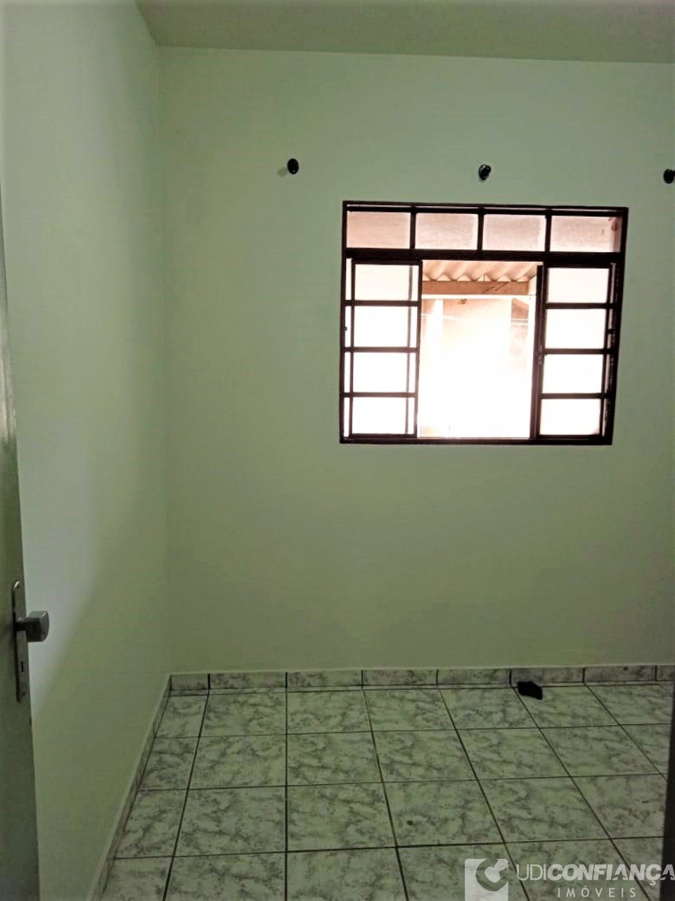 Casa à venda com 3 quartos, 120m² - Foto 4