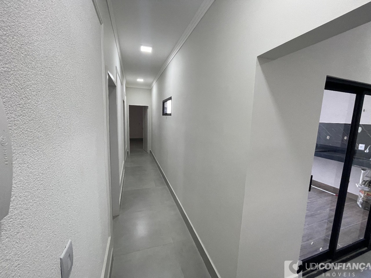 Casa à venda com 3 quartos, 165m² - Foto 10