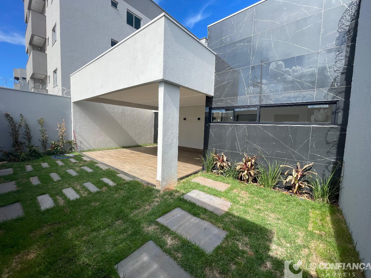 Casa à venda com 3 quartos, 165m² - Foto 18