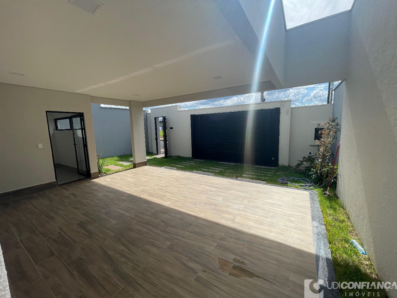 Casa à venda com 3 quartos, 165m² - Foto 9