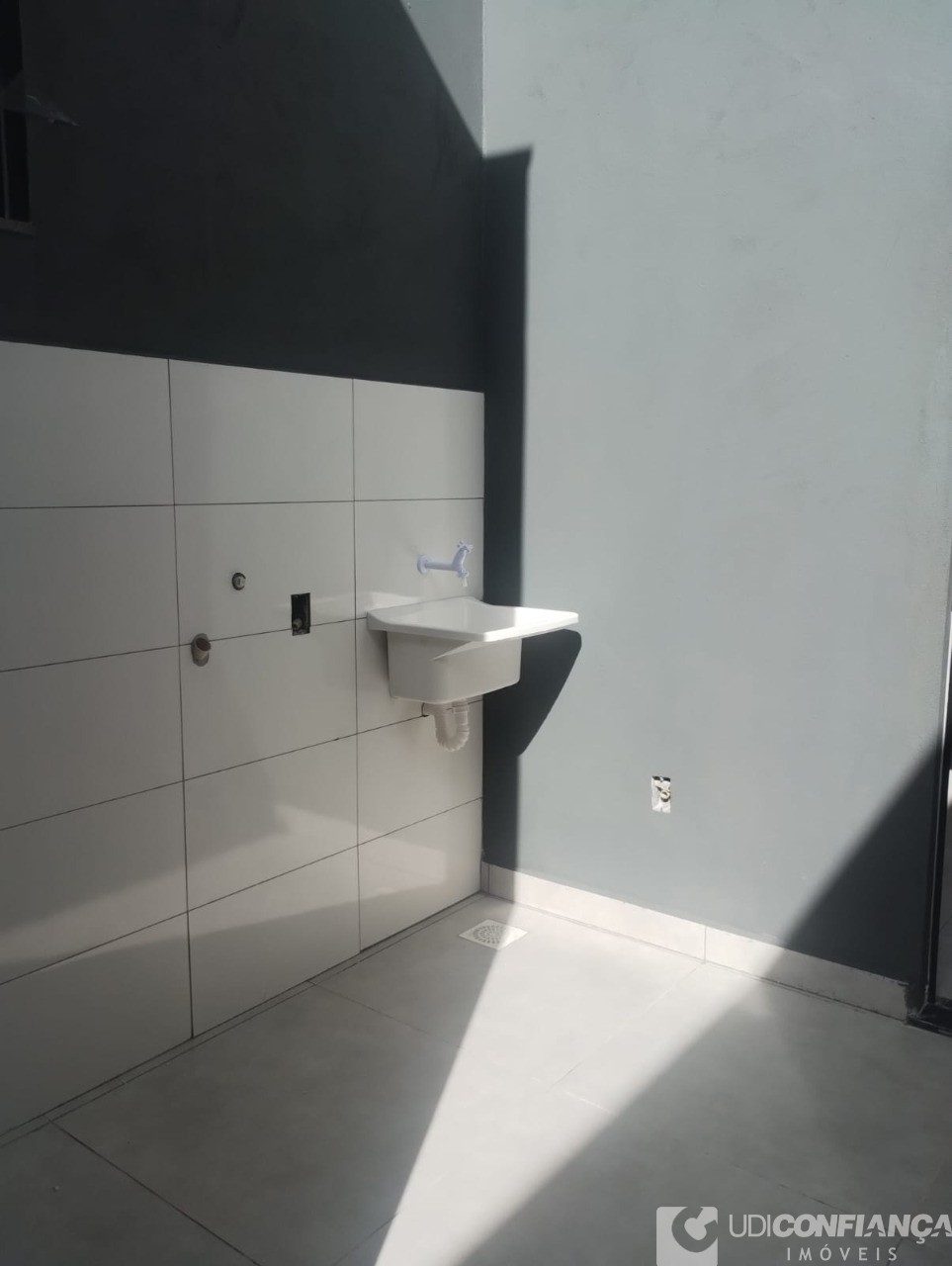 Casa à venda com 2 quartos, 59m² - Foto 10