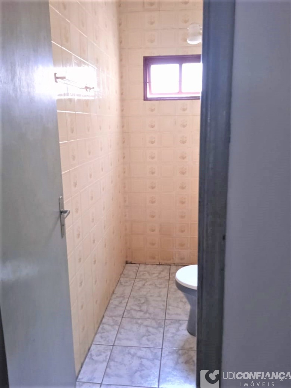 Casa à venda com 3 quartos, 120m² - Foto 3