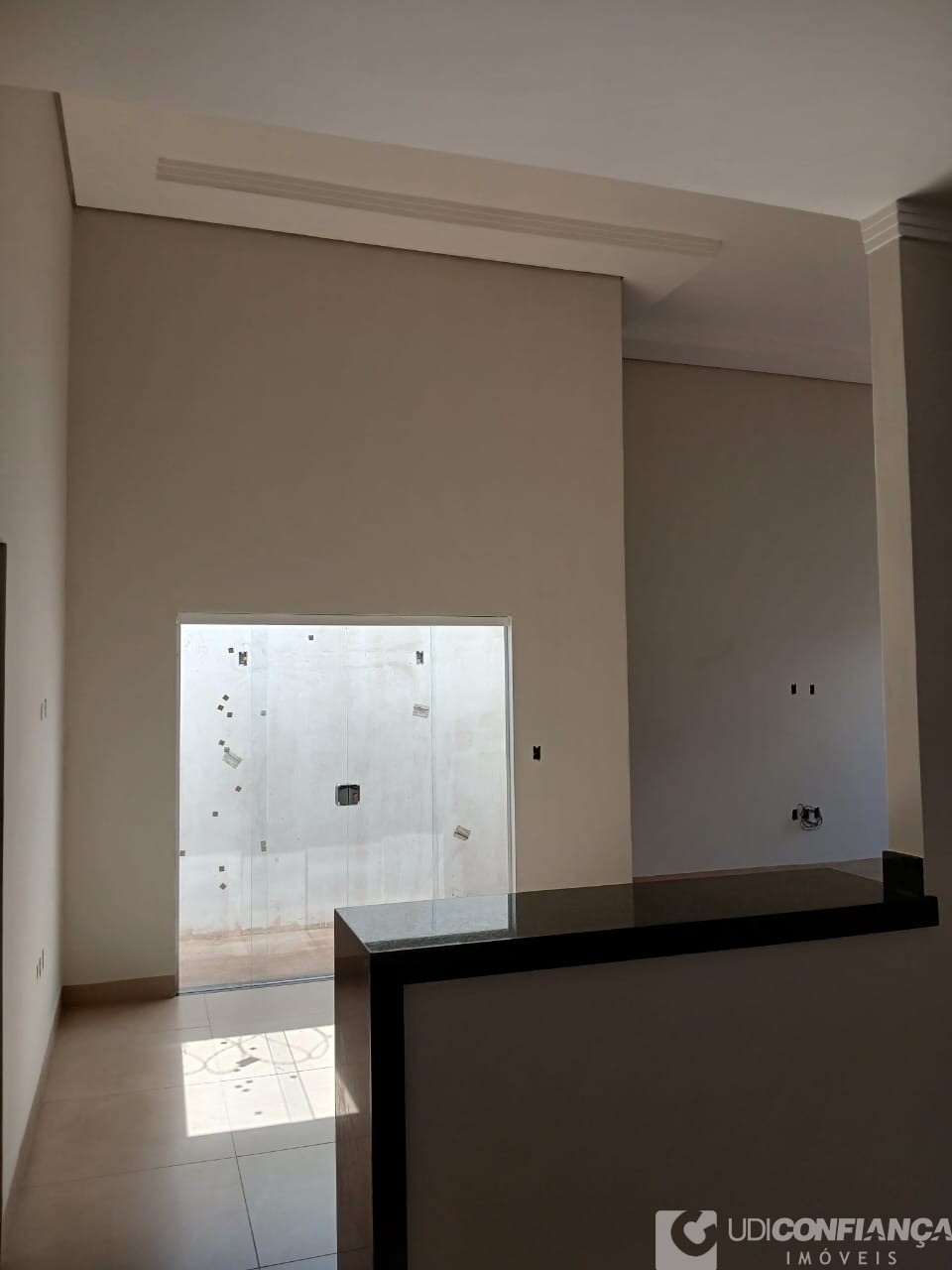 Casa à venda com 3 quartos, 125m² - Foto 3