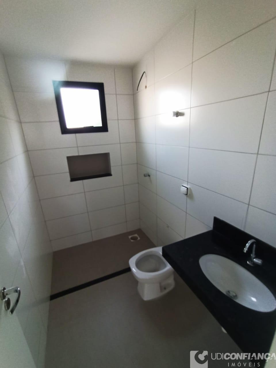 Apartamento à venda com 2 quartos, 55m² - Foto 3