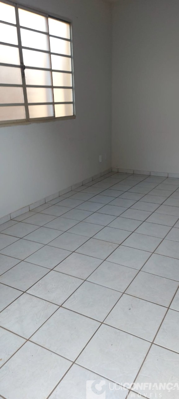 Casa à venda com 3 quartos - Foto 4