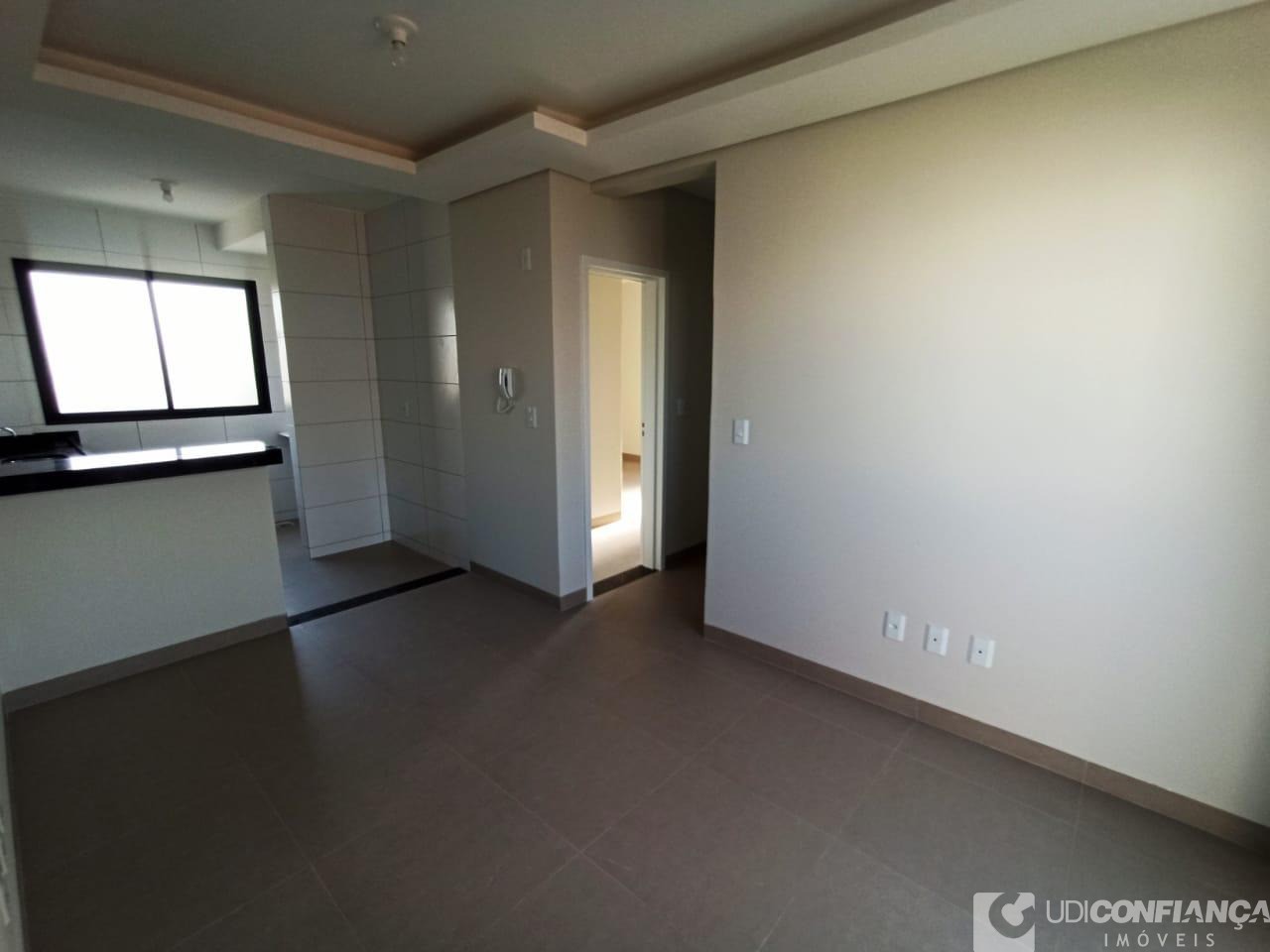 Apartamento à venda com 2 quartos, 55m² - Foto 1