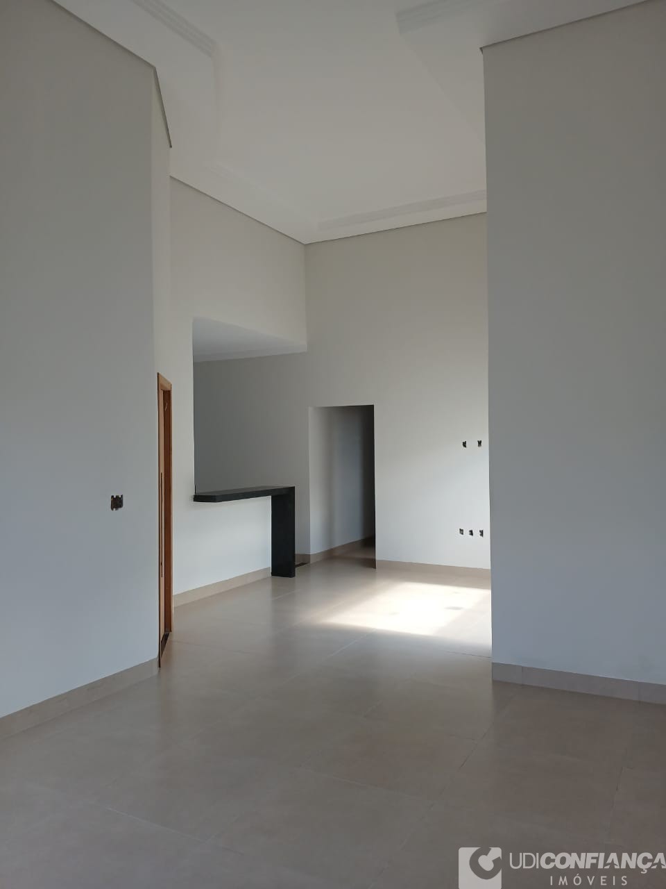 Casa à venda com 3 quartos, 125m² - Foto 9