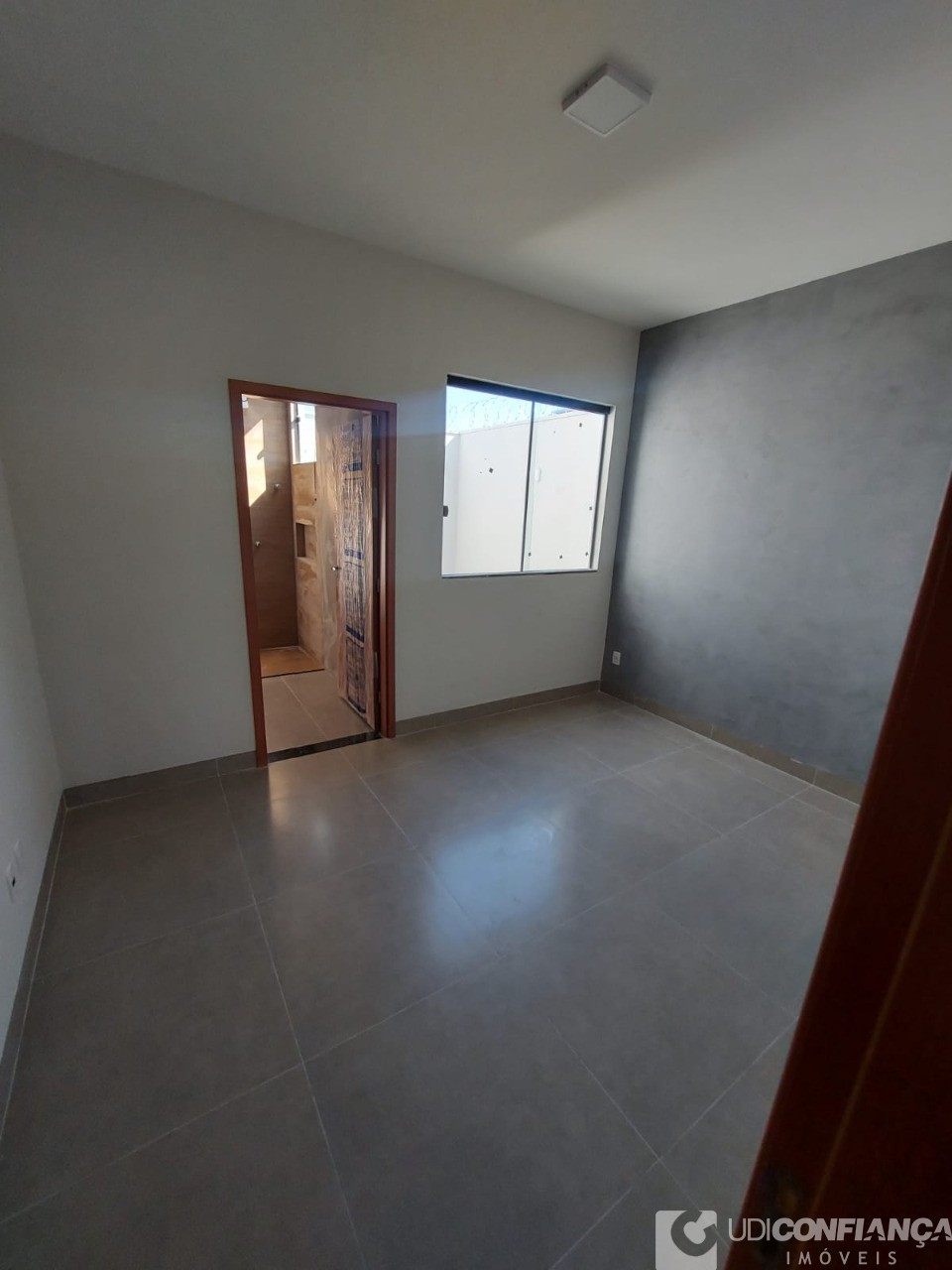 Casa à venda com 2 quartos, 72m² - Foto 8