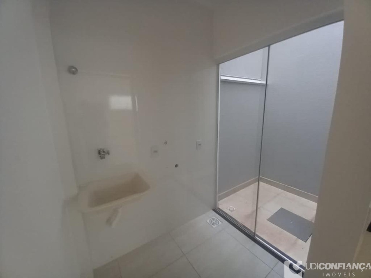 Apartamento à venda com 2 quartos, 54m² - Foto 12