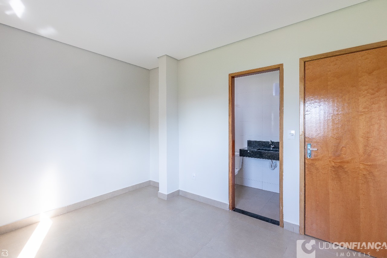 Apartamento à venda com 3 quartos, 160m² - Foto 13