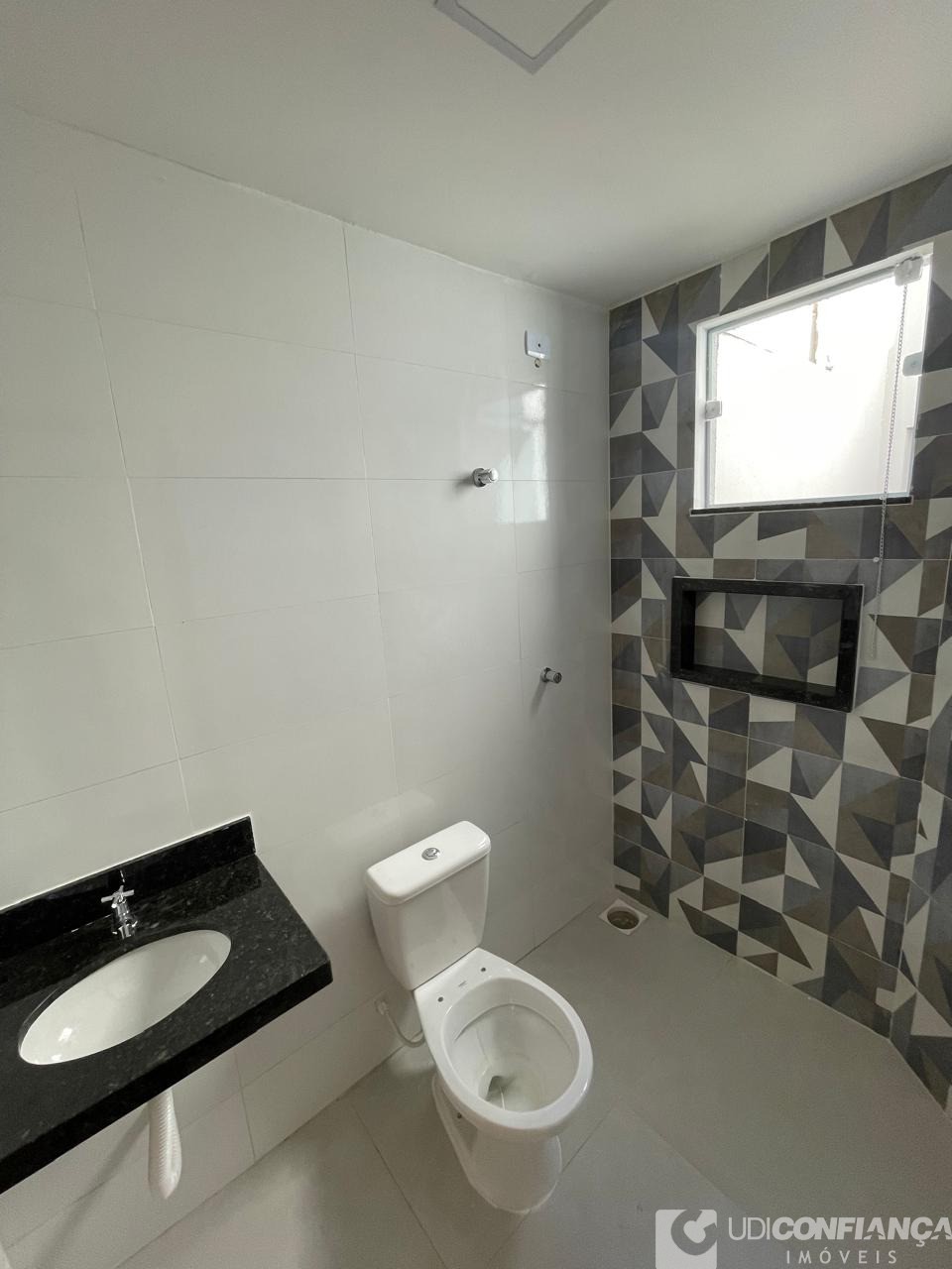 Apartamento à venda com 2 quartos, 67m² - Foto 9