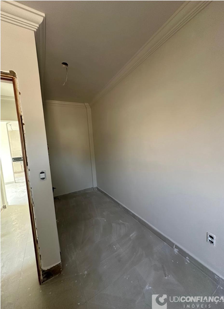 Apartamento à venda com 2 quartos, 66m² - Foto 17