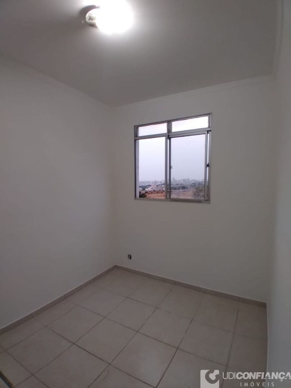 Apartamento à venda com 3 quartos, 60m² - Foto 12