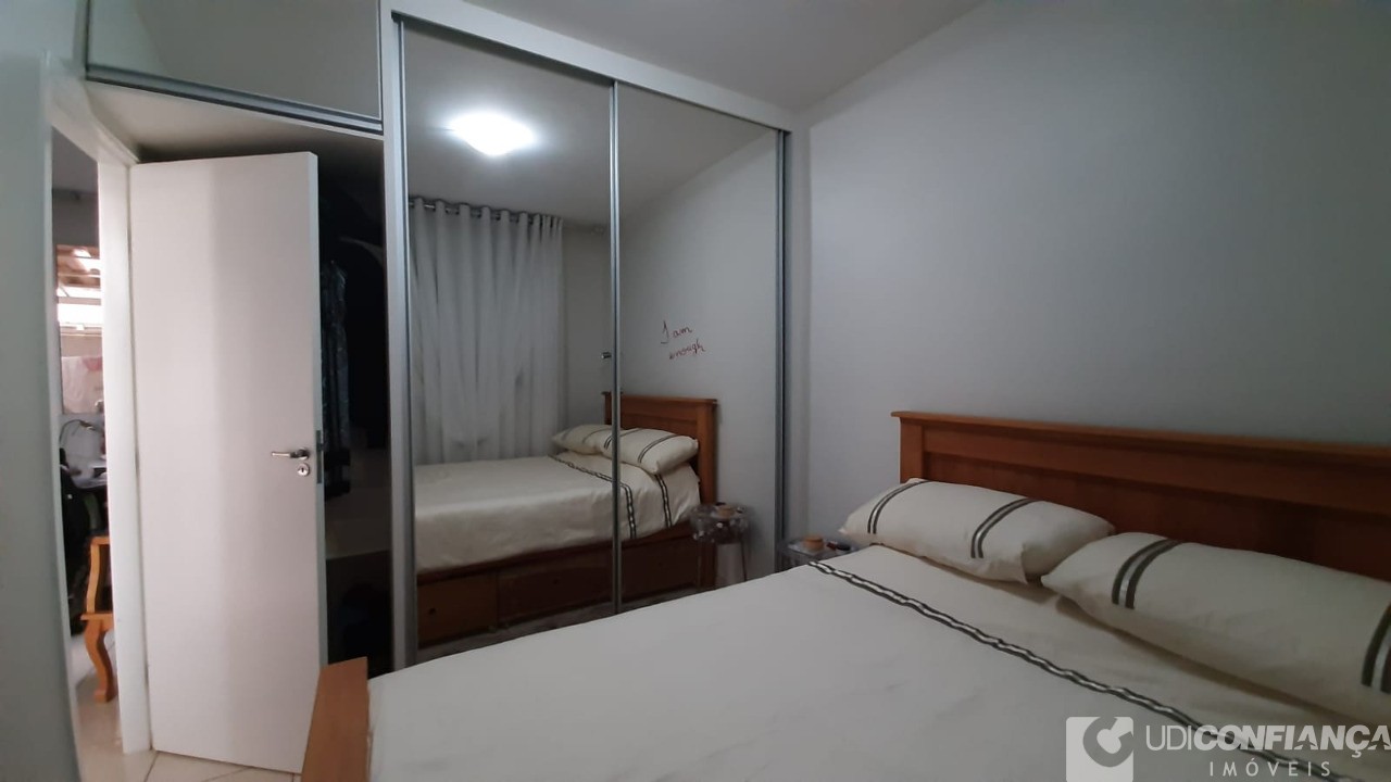 Apartamento à venda com 2 quartos, 44m² - Foto 10