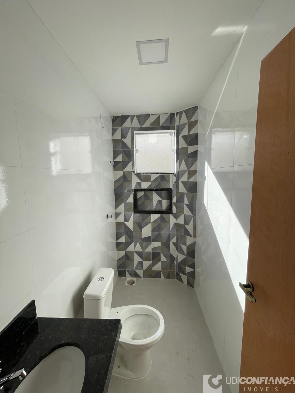 Apartamento à venda com 2 quartos, 67m² - Foto 7