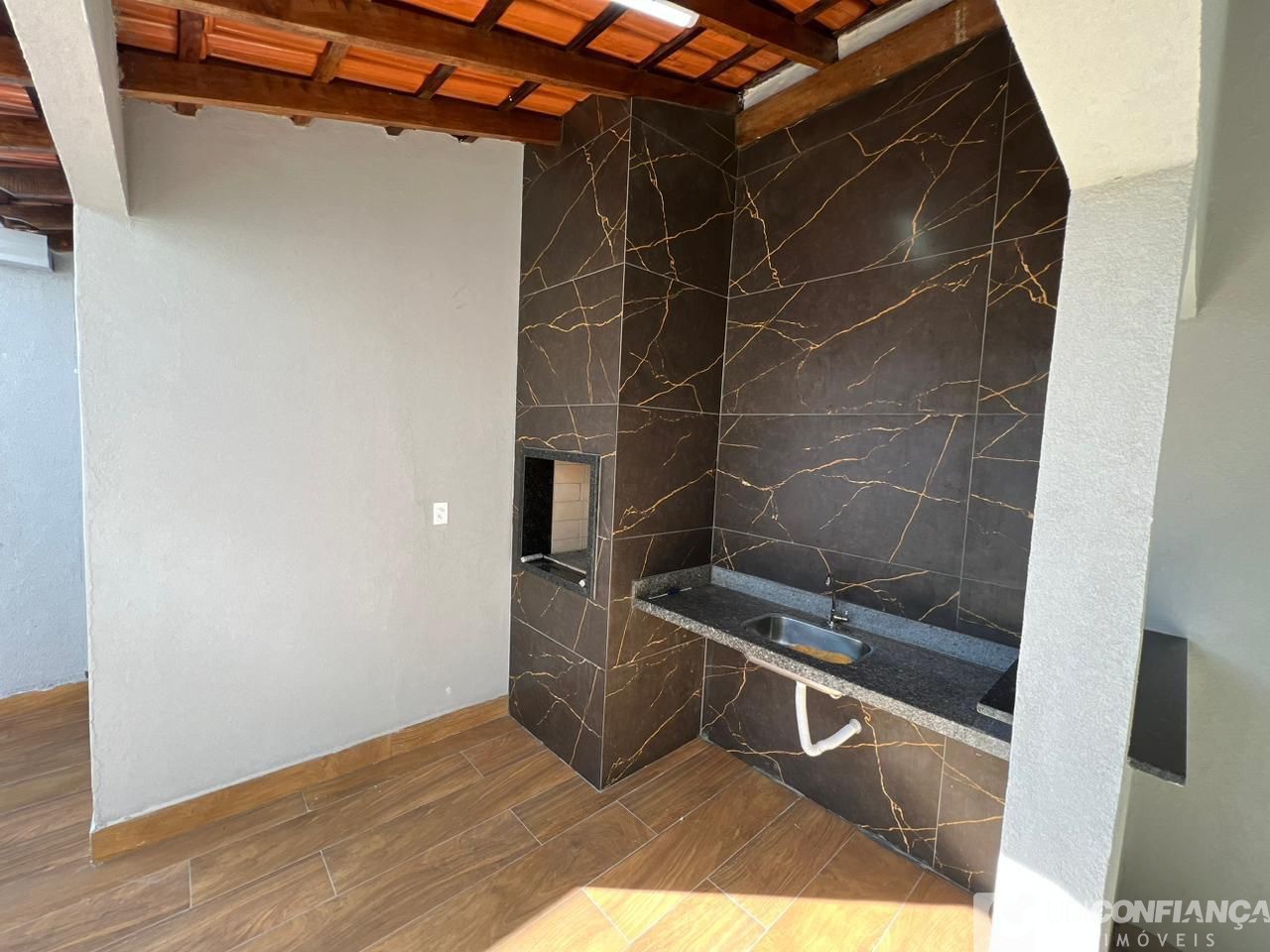 Casa à venda com 3 quartos, 200m² - Foto 7