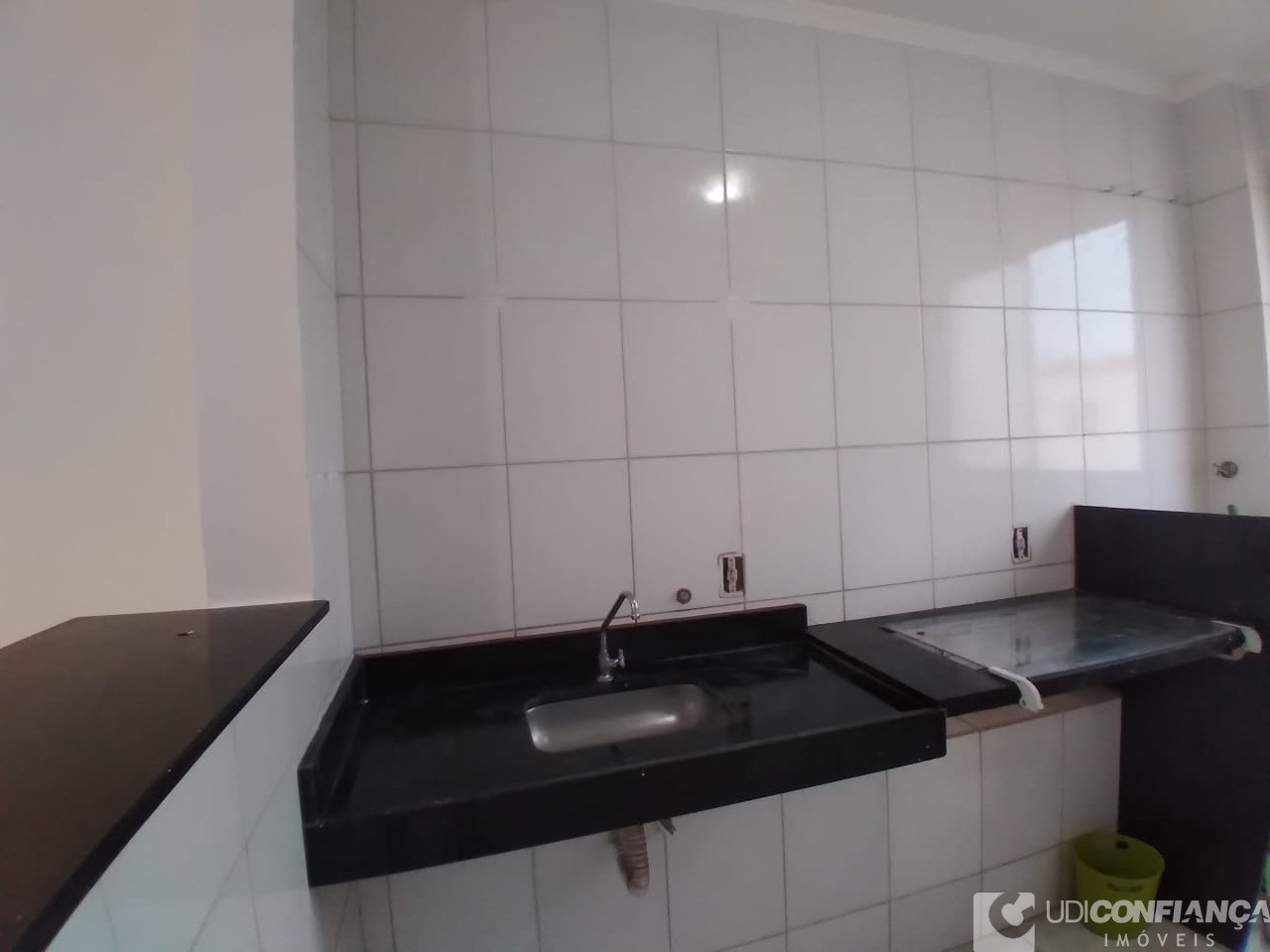 Apartamento à venda com 3 quartos, 60m² - Foto 6