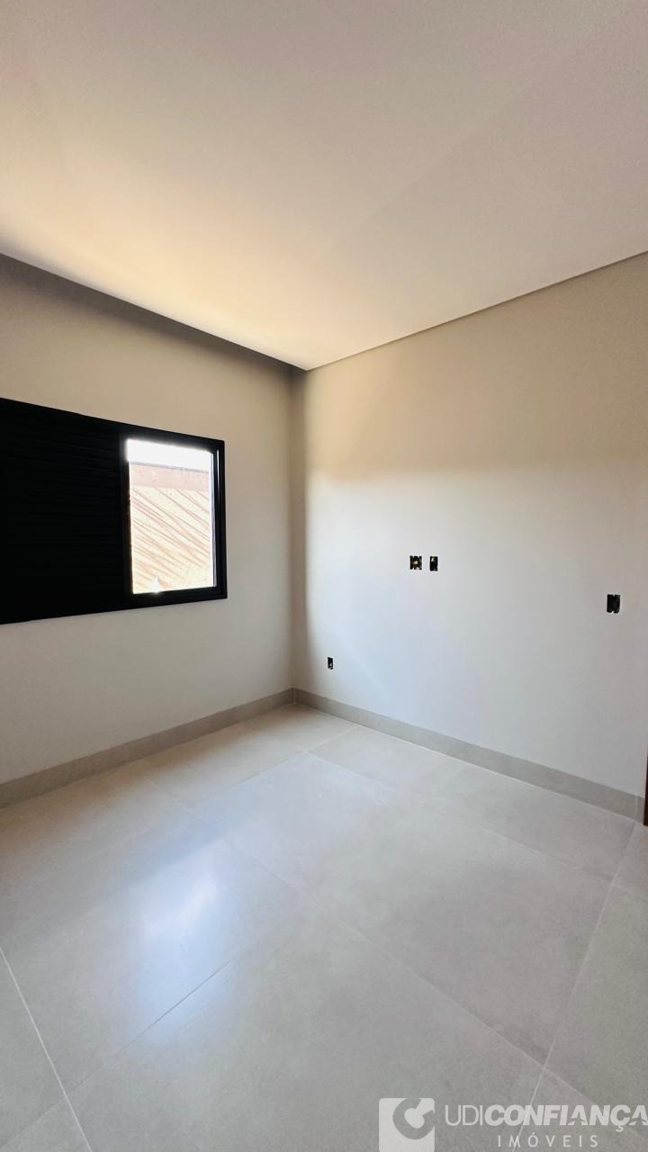 Casa à venda com 3 quartos, 170m² - Foto 10