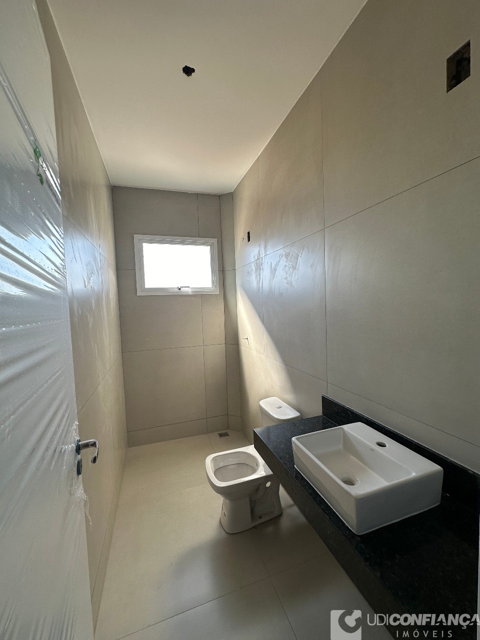 Apartamento à venda com 3 quartos, 99m² - Foto 3