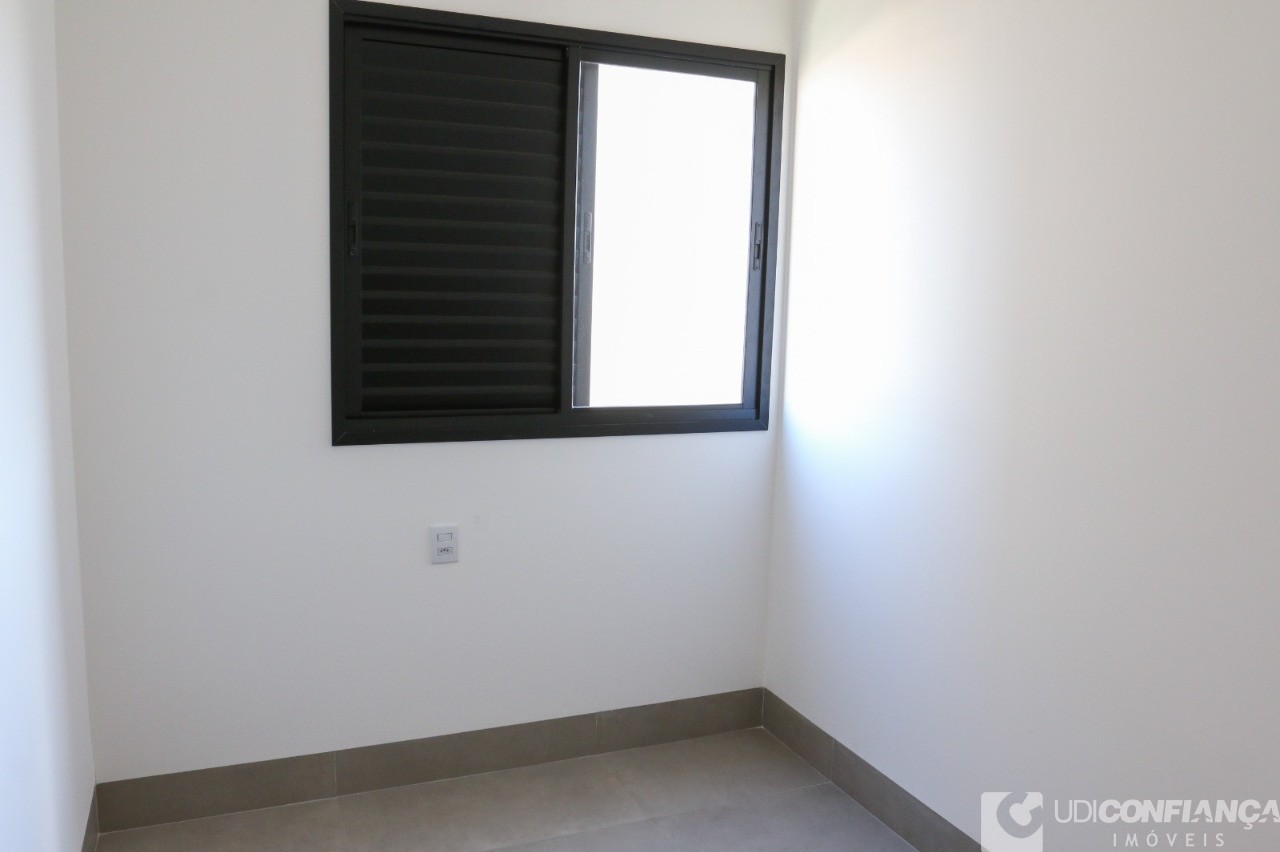 Apartamento à venda com 3 quartos, 84m² - Foto 10