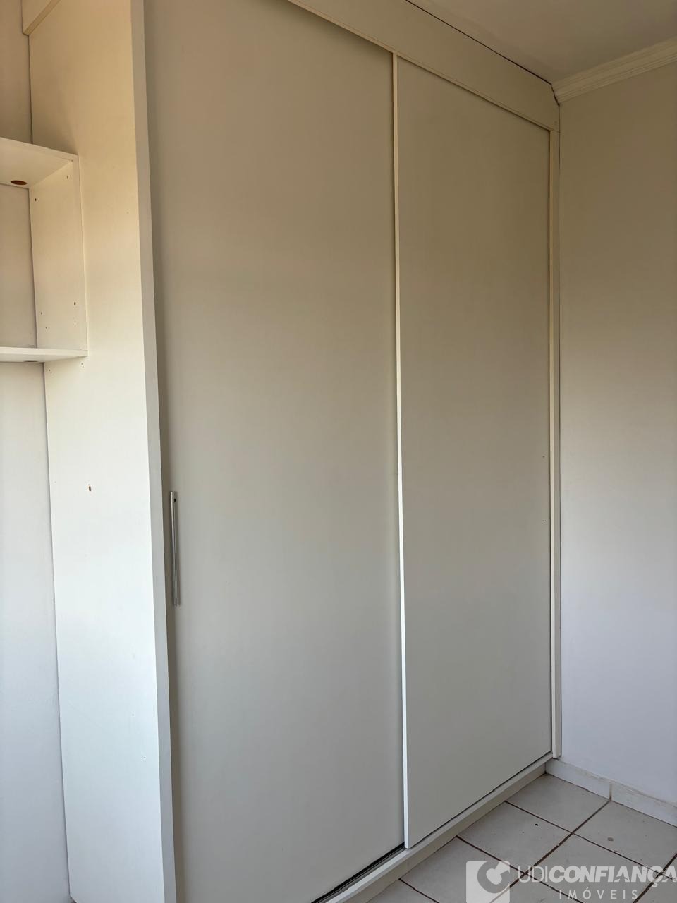 Apartamento à venda com 2 quartos, 44m² - Foto 2