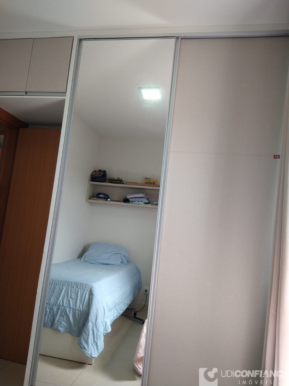 Apartamento à venda com 2 quartos, 62m² - Foto 5