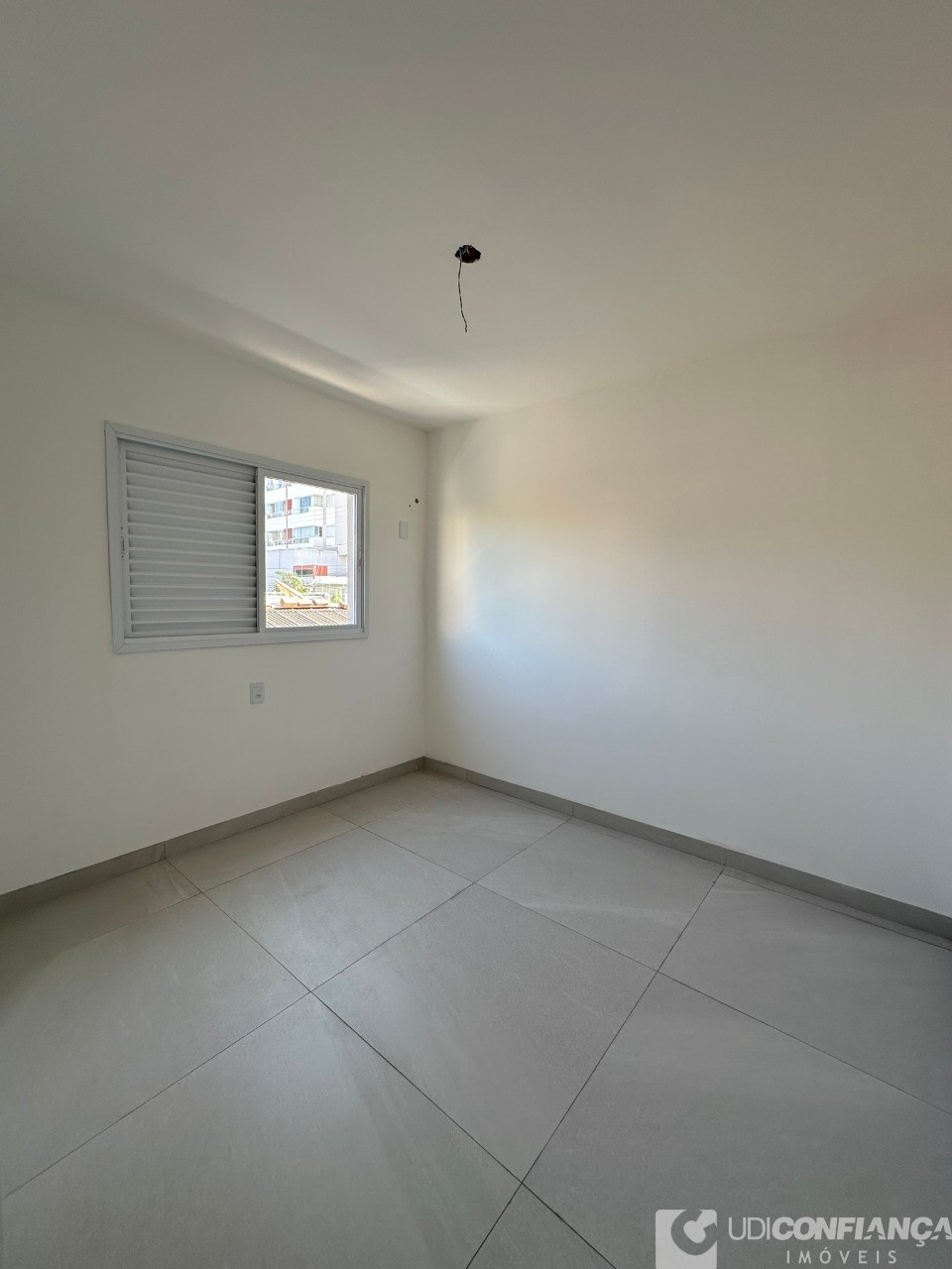 Apartamento à venda com 3 quartos, 118m² - Foto 14