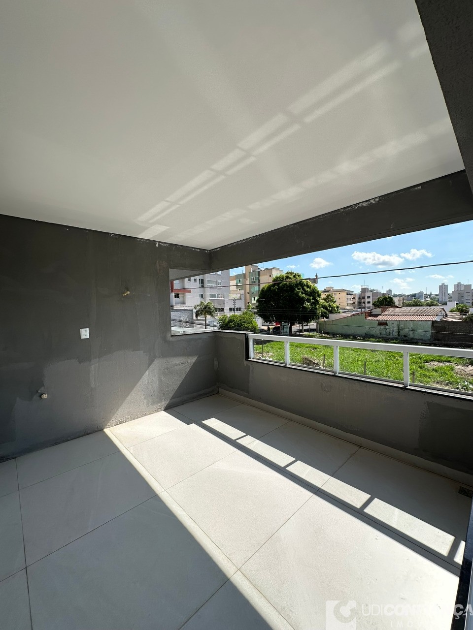 Apartamento à venda com 3 quartos, 118m² - Foto 11