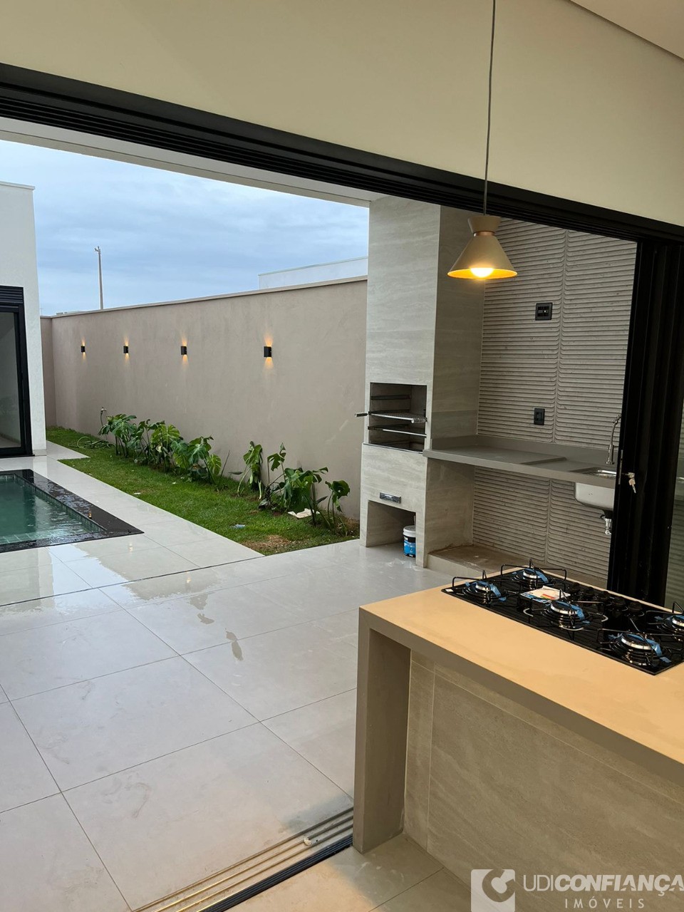 Casa à venda com 3 quartos, 150m² - Foto 20