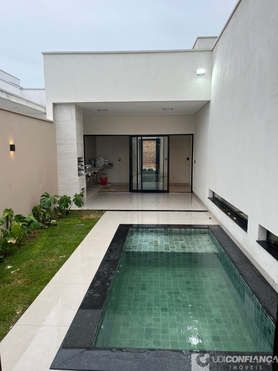 Casa à venda com 3 quartos, 150m² - Foto 36